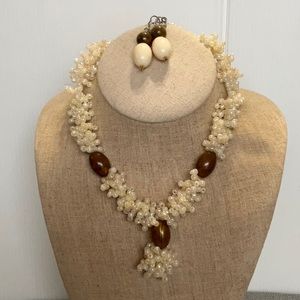 ‼️final must bundle ‼️2-Pc. Cowrie Shell Lei KuKui Nut Lei Necklace/Earrings Set